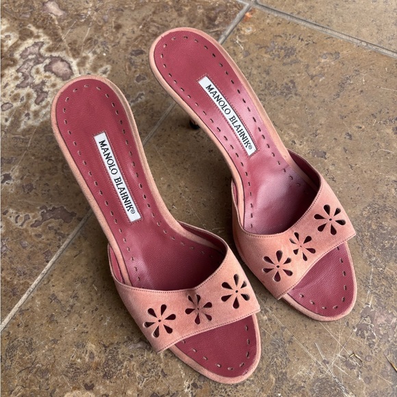 Manolo Blahnik Shoes - Manolo Blahnik Floral Cutout Pink Heels